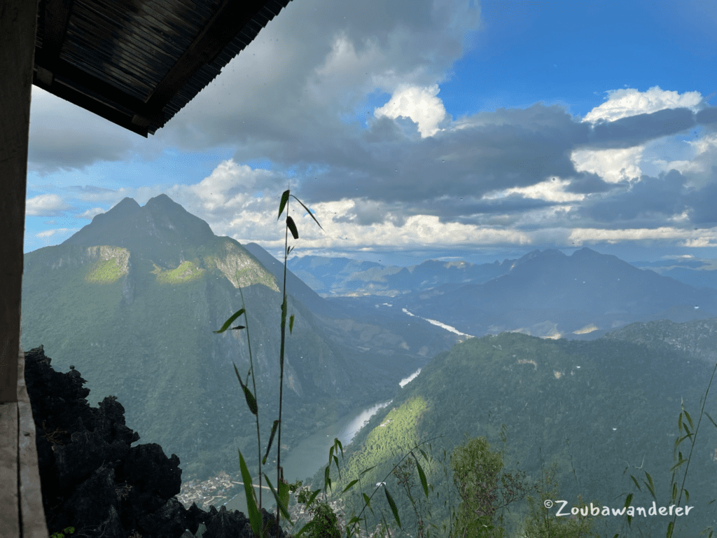 It started raining soon after I reached the Phar Kew Lom peak